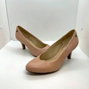 LifeStride Parigi Pumps